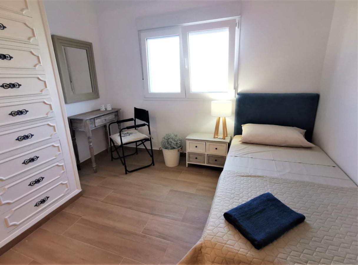 Apartamento Bella Vista Solo Familias 간디아 외부 사진